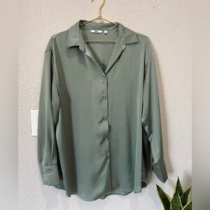 Uniqlo sage green XL satin button up women’s blouse